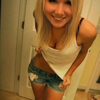 Kami - Bornem - Anvers | Stripteaseuse