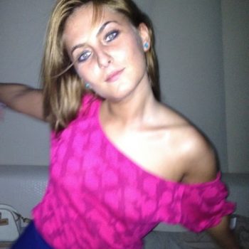 Chayneze - Affligem - Brabant flamand | Stripteaseuse