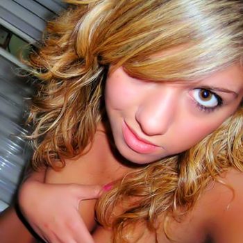 Cléa - Gembloux - Namur | Stripteaseuse