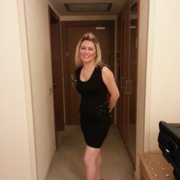 Cellya - Stekene - Flandre orientale | Stripteaseuse